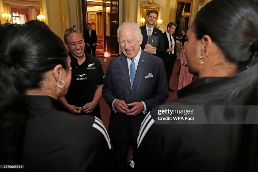 KING CHARLES 111 RECEIVES ‘HEALING HUG’ FROM NEW ZEALAND WOMEN RUGBY TEAM
