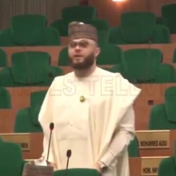 VIDEO: ABIA REP ALEX IKWECHEGH APOLOGIZE TO NIGERIANS FOR ASSAULTING BOLT DRIVER, SAYS HE’S HUMAN.