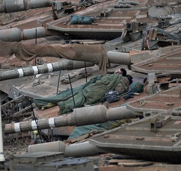 CONFLICT GROWS AS IRAN FIRES MISSILES INTO ISRAEL