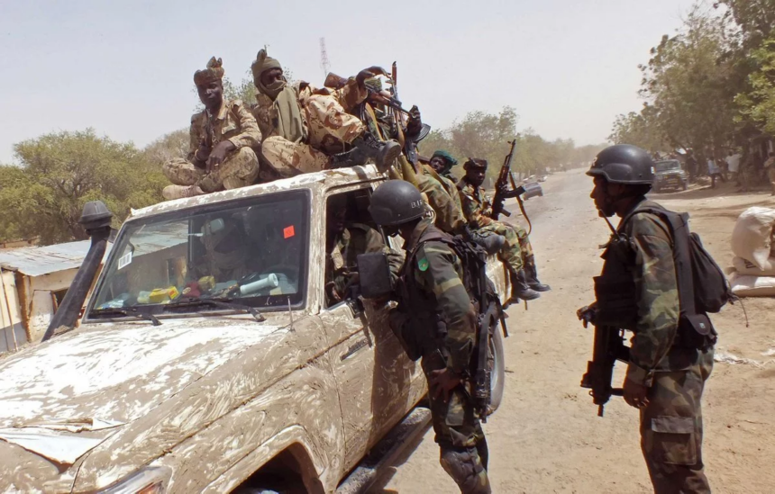 NIGERIA ARMY APOLOGIZE TO NPF FOR KILLING A POLICEMAN ON ROAD DUTY IN LAGOS
