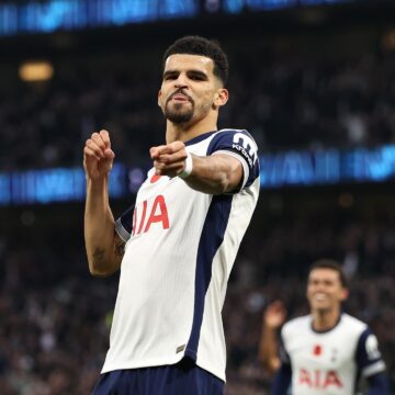 Tottenham Run Riot;Solanke Inspires 4-1 Demolition of Aston Villa”