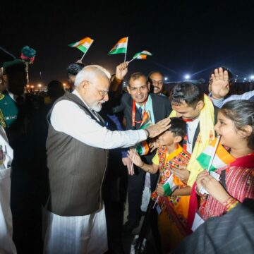 INDIA P.M. MODI, ARRIVES ABUJA TO STRENGHTEN BILATERAL TIES BETWEEN BOTH NATIONS.