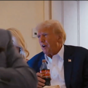 VIDEO: HOW TRUMP OPERATE HIS SOCIAL MEDIA ACCOUNTS