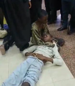 image VIDEO: MINOR FAINTS IN COURT BEFORE TRIAL FOR PARTICIPATING IN PROTEST
