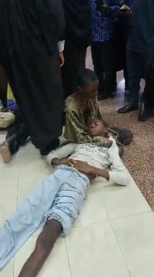 VIDEO: MINOR FAINTS IN COURT BEFORE TRIAL FOR PARTICIPATING IN PROTEST