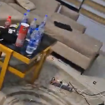 image Videos: EFCC OFFICIALS ALLEGEDLY Broke Into MIJL Estate In Lagos State To Raid.