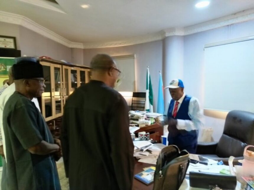 Sowore Condemns Peter Obi and Others for Beseeching Afe Babalola over Farotimi’s Detention