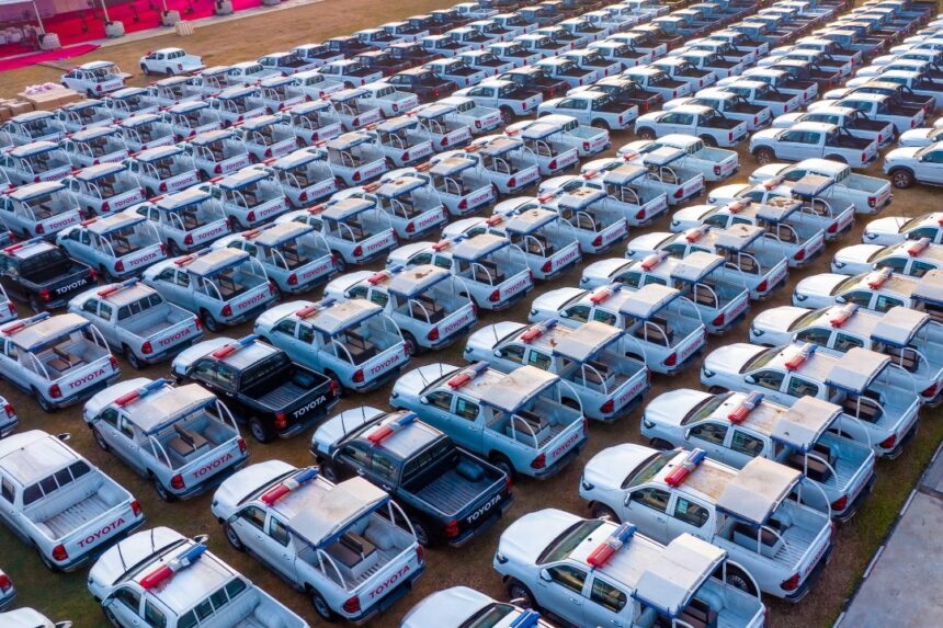 Sanwo-Olu Handed Over 250 Patrol Vehicles and Other Police Paraphernalia to Enhance Security Operation in Lagos State