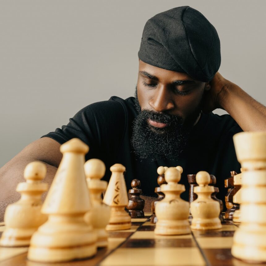 Nigerian World Record Chess Player Tunde Onakoya Becomes MTN Brand Partner, to Face Off 15 of the Company’s Top Chess Player in a Game