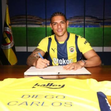 Fenerbarche completes the Signing of Brazilian Defender Carlos