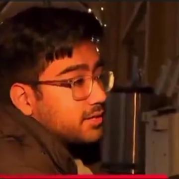 image Washington Plane Collusion: “I’m just praying that somebody is pulling her out of the river right now. I’m praying to God.” Hamaad Raza Fear for Wife’s Safety