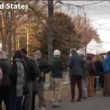 image Mourners Pay Last Respect to Former President’s Body at Carter’s Presidential Center before Being Flown to Washington for US Navy Burial
