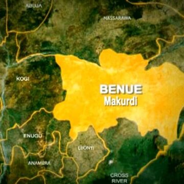 WhatsApp Image 2025-02-09 at 06.49.04_c07b0195 Benue Clash: Soldiers, Students Battle Over Female Student’s EarringsFeb 8, 2025