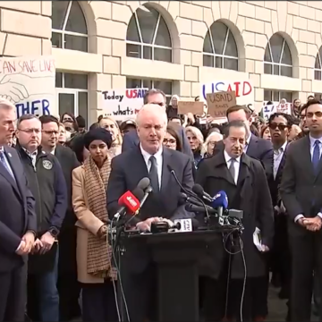 Democrats Lead Mob Of Protestors Into The USAID Headquarters.
