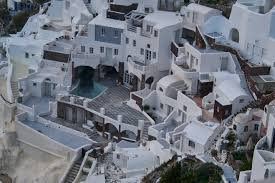 image Greece Government Declares State Of Emergency Over Santorini Earthquake