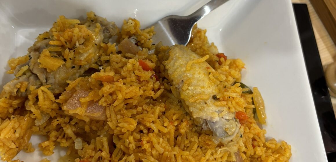 Twitter: Chess Player And Coach To Experiment On Nigeria Jollof Rice, To Pass It Off As Ghanaians, If Badly Cooked.