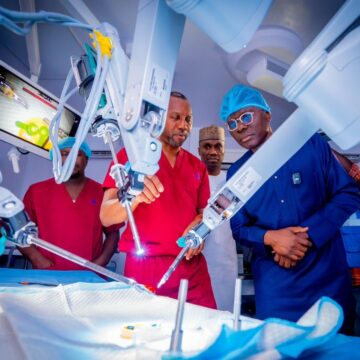 Sanwo-Olu Visits The Prostate Clinic, The First Centre In Nigeria And West Africa Offering Robotic And Laparoscopic Surgery For Prostate Cancer