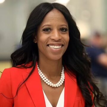 Governor Of Utah, Former Governor Of Massachusetts And Others Pay Tribute To Former U.S. Congress Woman, Mia Love Who Passes Away From Brain Cancer at 49