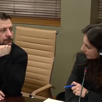 “Although It May Be Solution For Putin, For Everybody, If I’m Not That Flexible Like They Say, I’ll Change It For NATO” President Zelenskyy Speaks On Resigning As A President and Ukraine Election