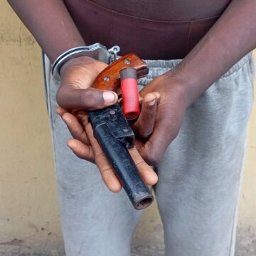 WhatsApp Image 2025-04-27 at 15.59.58_af8ace66 Police Arrest 16-Year-Old Boy With Pistol In Lagos