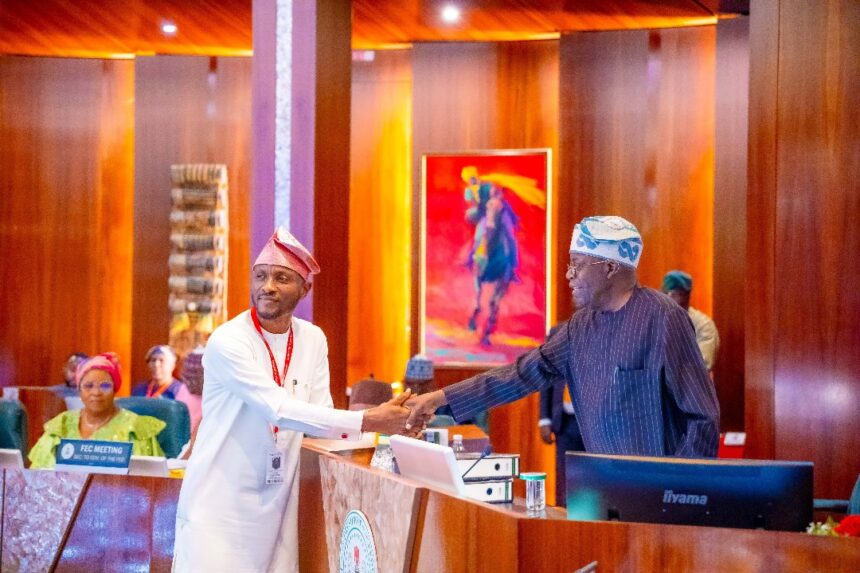 Federal Government Swears-In Newly Appointed INEC Commissioners, President Tinubu Urge Them To Uphold Highest Standard Of Integrity
