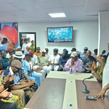 “I Will Return To Office Soon” – Suspended Governor Of Rivers State Sim Fubara Reassures Citizens