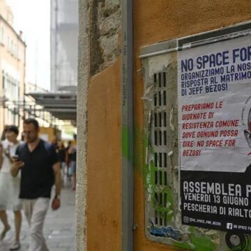 WhatsApp Image 2025-06-18 at 10.55.26_0ba67d59 Venice Activists Plan To Disrupt Jeff Bezos’s Wedding