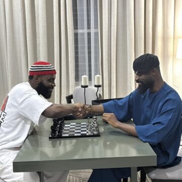 Photo: Nigerian Musician Odumodublvck And Chess Coach Tuned Onakoya Using Chess Game To Neutralize The Link That Foster Cultural Relationship