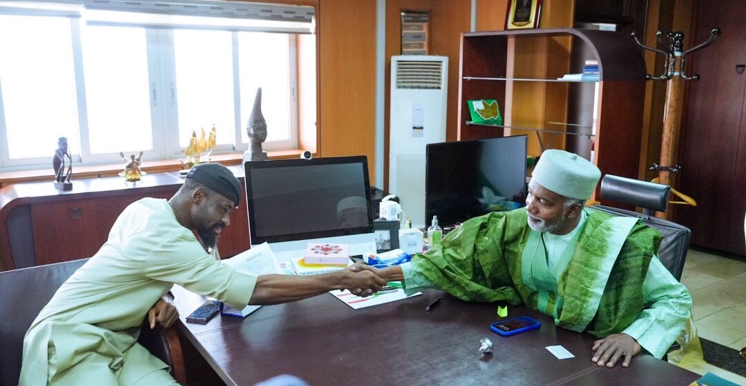 Chess And Politics Photo Story: ‘Chess In Slums Africa’ Convener Tunde Onakoya Meets With Minister Of Foreign Affairs Yusuf Tuggar
