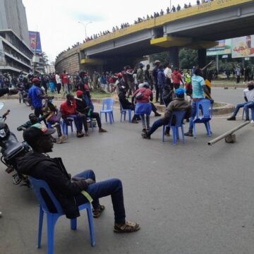 Kenyans Protest En Masse, Calls For Williams Ruto Resignation