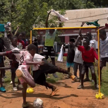 Your Weekend Starter: Shaolin Soccer, Africa Edition