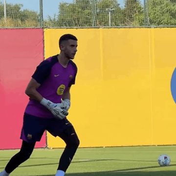Barcelona Back To Work Video: “Joan Garcia’s Locked In!”