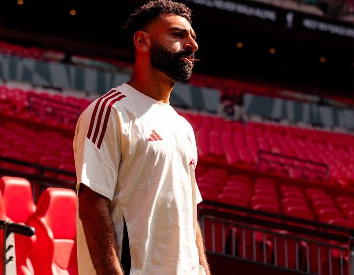 Liverpool Football Club Stand Solidly Behind Mo Salah For Airing His Opinion Over Criticism Of UEFA’s Post On The Late Palestinian Footballer, Uses Crown 👑 Emoji Over His Picture