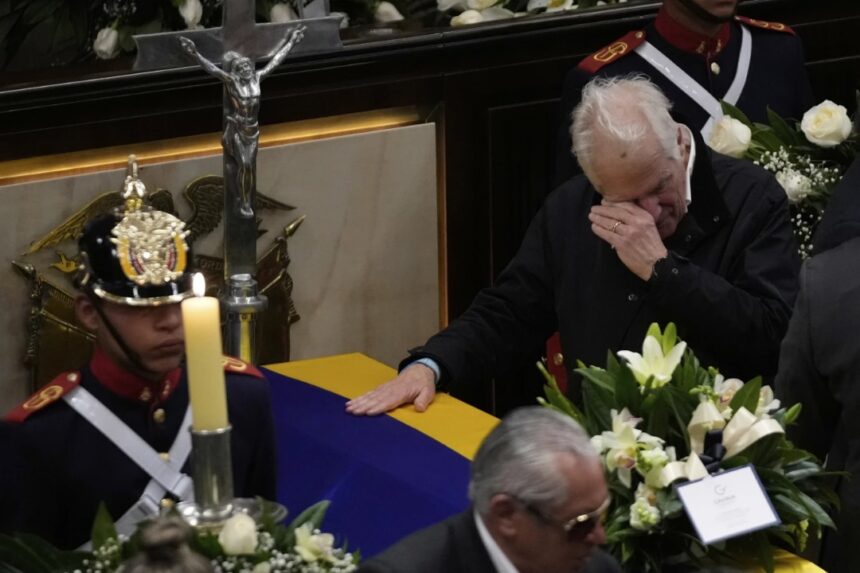 WhatsApp Image 2025-08-12 at 11.47.33_7be4c042 Photos: National Congress Holds Solemn Ceremony Following The Death Of The Presidential Candidate Who Suffered An Attack