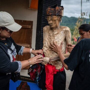 Ma’nene: The Indonesian Festival Where The Dead Rejoin The Living