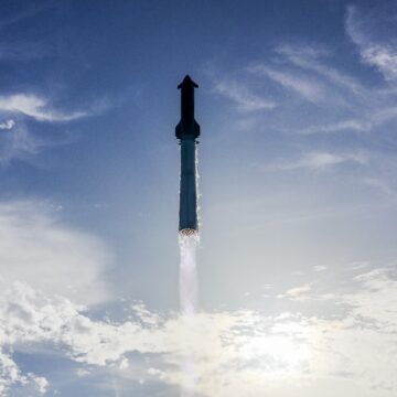 WhatsApp Image 2025-08-27 at 09.01.09_08a637cf SpaceX Starship Successfully Completes Historic Test Flight