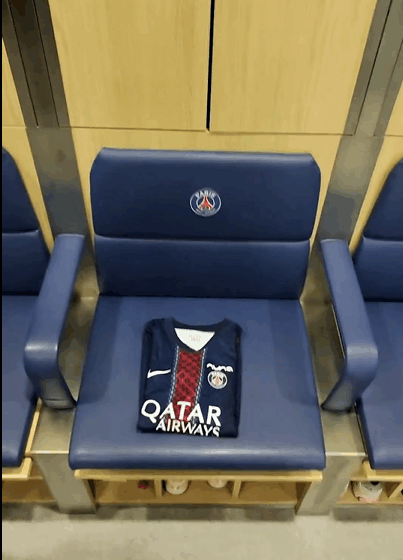 “My Sister”—Jennifer Echegini Welcomes Her Super Falcons Teammate Rasheedat Ajibade To PSG.
