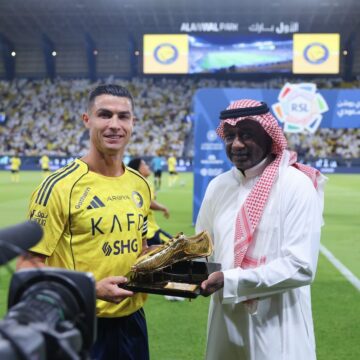 WhatsApp Image 2025-09-15 at 09.23.30_e274d9c0 Cristiano Ronaldo Receives Saudi Pro League Golden Boot As Top Scorer 2024/25, Celebrates Al-Nassr Victory Over Ekong’s Al-Kholood In A 2-0 Match