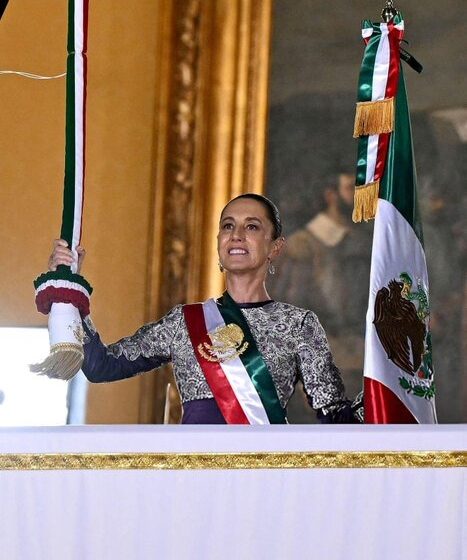 Mexico Breaks History, For The First Time, A Woman Gave El Grito De Independencia Before Millions, As President Claudia Sheinbaum Marked The 215th Anniversary