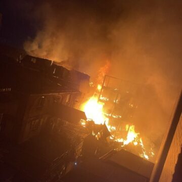 Fire Engulf Multiple Buildings At Mandilas Market  