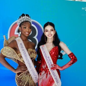 Miss Malaysia And Indonesia Hugs Winner Of Miss International Queen 2025, Midori Monét, From USA, A Black Transgender Woman, After Being Snubbed By Other Contestants.