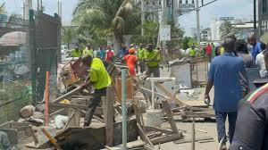 image The Lagos State Ministry Of Environment And Water Resources Enforcement Team Dislodges Illegal Street Traders At 2nd Rainbow Junction, Inward Mile 2
