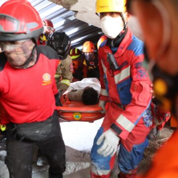 Rescuers Turn To Heavy Machinery As Hope Fades Of Finding Survivors Of Indonesia School Collapse