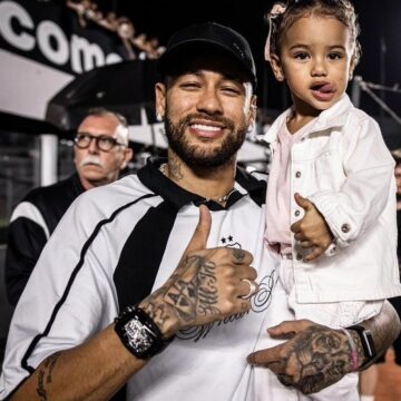 Football Goal: Brazilian Attacking Midfileder Neymar And Daughter