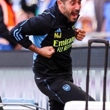 WhatsApp Image 2025-10-28 at 11.38.17_6fef5abf Arsenal Set Piece Coach Nicholas Jover, Turns 44