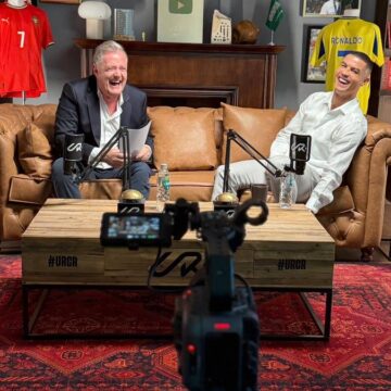WhatsApp Image 2025-10-31 at 11.00.17_60a367b3 Photo News: Al Nassr Captain Cristiano Ronaldo Reunites With Piers Morgan, In The ‘Most Revealing Interview’.
