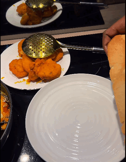 Weekend Starter Food Worth Trying: Fresh Out Of The Oven Agege Bread + Fresh Off The Stove Palm Oil Bean Cake