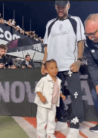 Video: Brazilian Footballer Neymar’s Daughter Mimicking Her Dad’s Celebration Poses