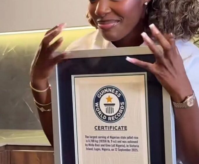 WhatsApp Image 2025-11-06 at 16.21.11_9997bdeb Nigerian Celebrity Chef Hilda Baci Receives Guinness Plaques For Cooking Marathon And Largest Jollof Rice Pot