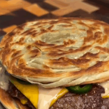 Video: Making A Paratha Smash Burger